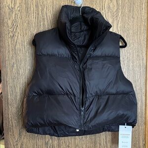 ELLEVEN Women's Cropped Puffer Vest